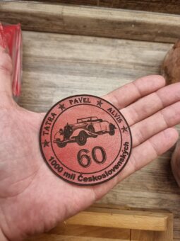 
										J&D Laser Desing: řezání, gravírování, značení plné									