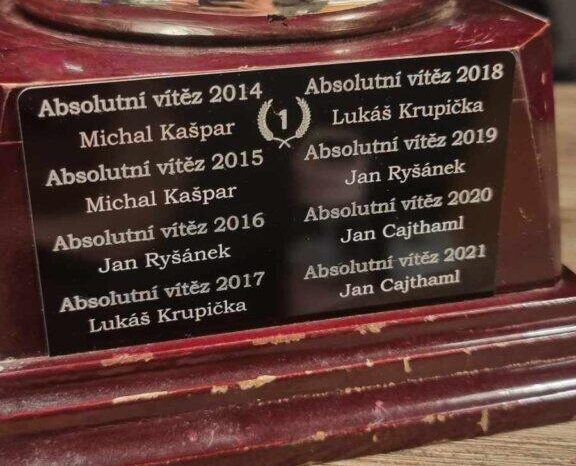 
								J&D Laser Desing: řezání, gravírování, značení plné									