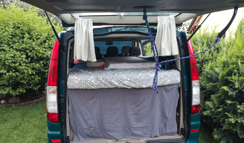 
								2008 Mercedes Viano plné									