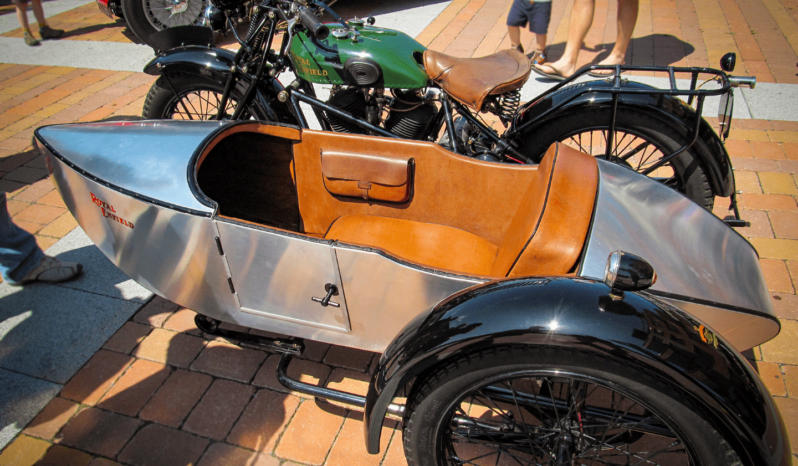 
								1929 Royal Enfield plné									