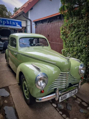 Historická Vozidla Z Čssr: Škoda 440 Karosa