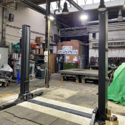 Self-Servis: Opičákova Dílna