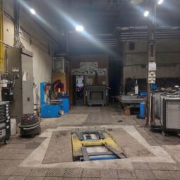 Self-Servis: Opičákova Dílna