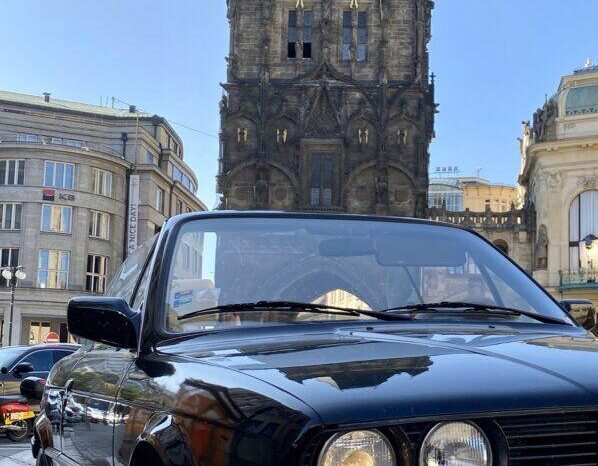
								1986 BMW 325i E30 Cabrio plné									