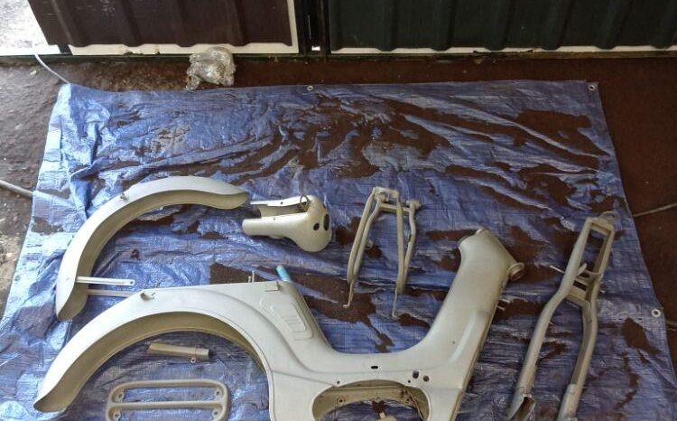 
								Pískování / tryskání veteránů plné									