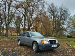 1988 Mercedes W124