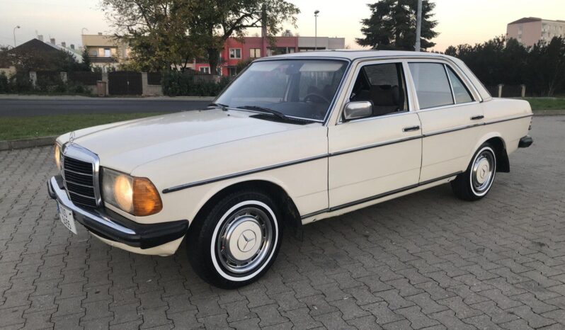 1977 Mercedes Benz W123 Retroride: Veterány, Historická, Klasická I Sportovní Auta.