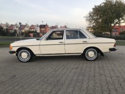 1977 Mercedes Benz W123