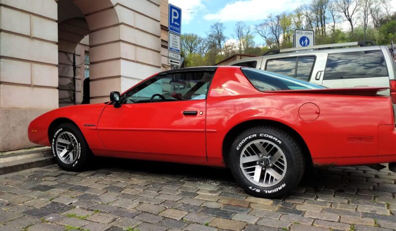 
								1991 Pontiac Firebird V6 Targa plné									