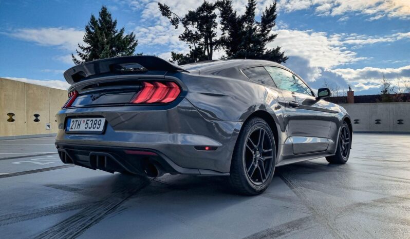 2018 Ford Mustang Sportback