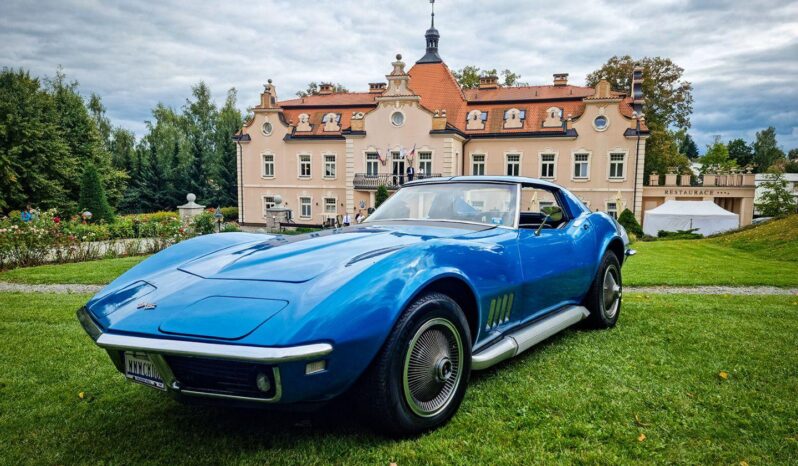 
								1968 Chevrolet Corvette plné									