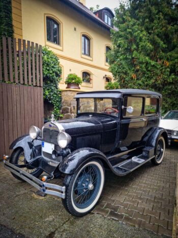 Historická Vozidla Z Čssr: Škoda 440 Karosa