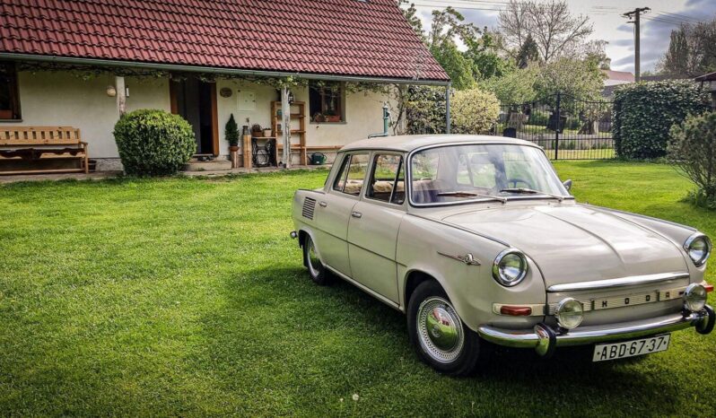 
								1968 Škoda 1000 MB plné									
