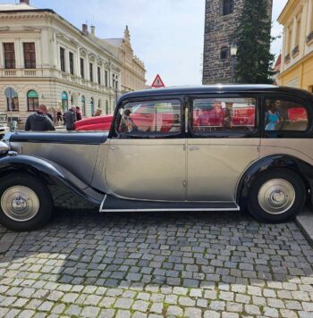 1937 Daimler EL24