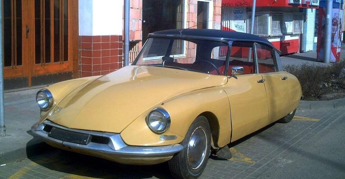 Citroen_Ds_19