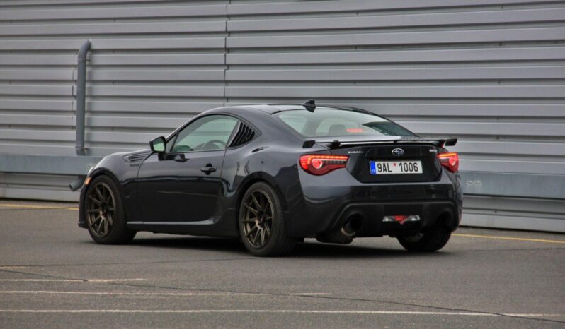 
								2017 Subaru BRZ plné									