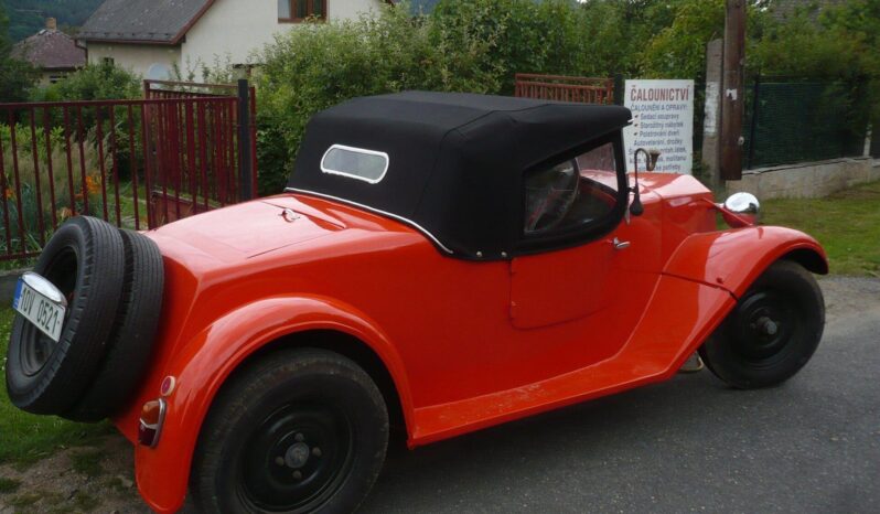 
								Čalounění a střechy Lawrenowicz plné									