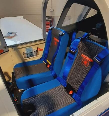 
								Čalounění a střechy Lawrenowicz plné									