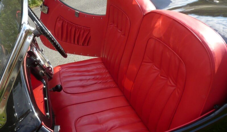 Čalounění A Střechy Lawrenowicz Retroride: Veterány, Historická, Klasická I Sportovní Auta.