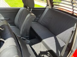 
										Čalounění a střechy Lawrenowicz plné									