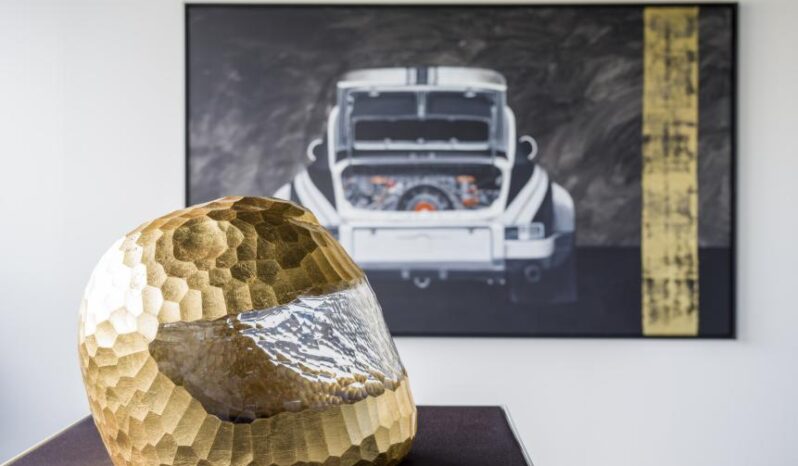 
								Rodný dům Ferdinanda Porsche plné									