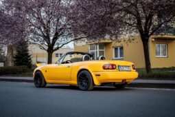 
										1995 Mazda MX5 plné									