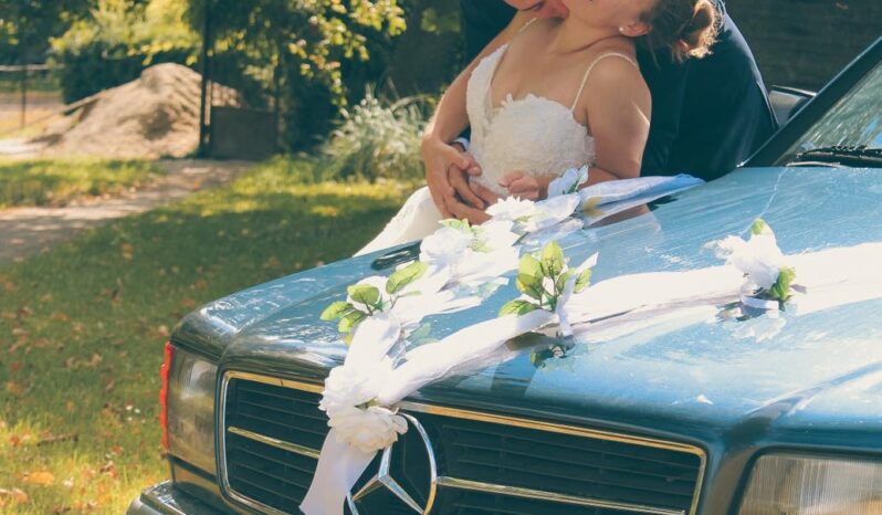 
								1983 Mercedes Benz C126 V8 plné									