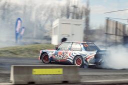 
										Fotograf/kameraman automotive plné									