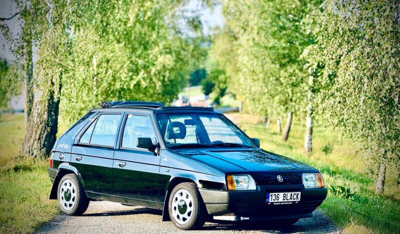 1993 Škoda Favorit Glx, Edice Black Line Retroride: Veterány, Historická, Klasická I Sportovní Auta.