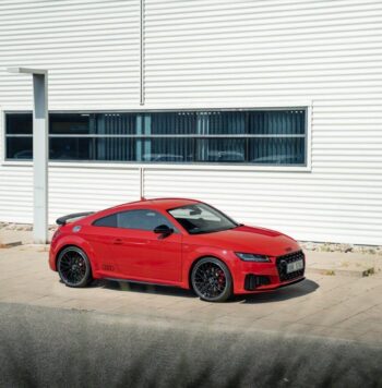 Ondřej Šteflík – Automotive fotograf