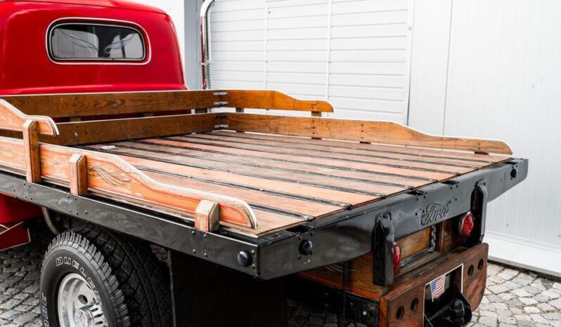 
								1948 Ford F3 PickUp plné									