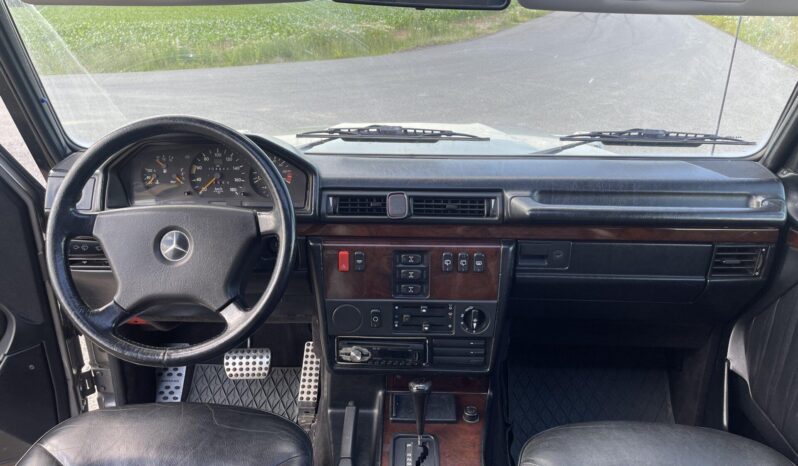 
								1992 Mercedes-Benz g300ge w463 4×4 plné									