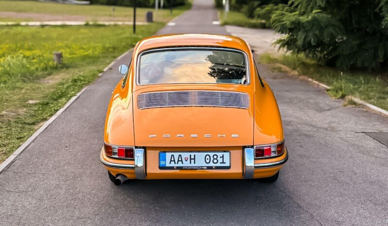 
								1968 Porsche 912 plné									