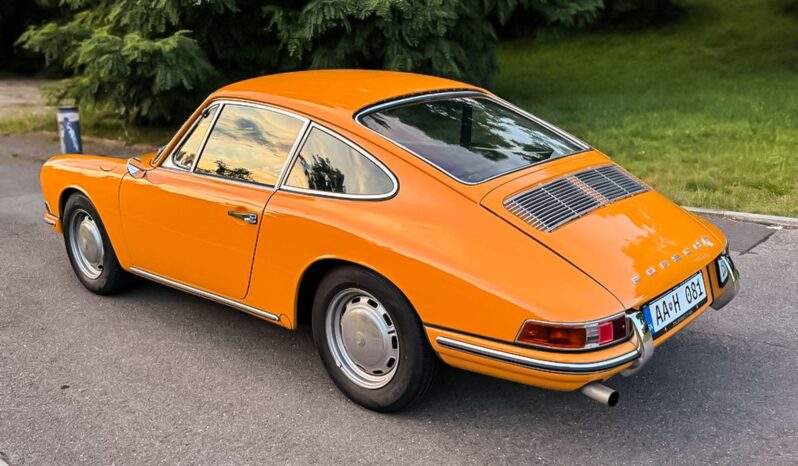 
								1968 Porsche 912 plné									
