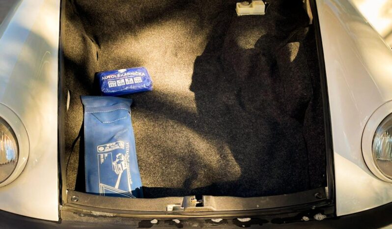 
								1987 Porsche 911 Carrera plné									