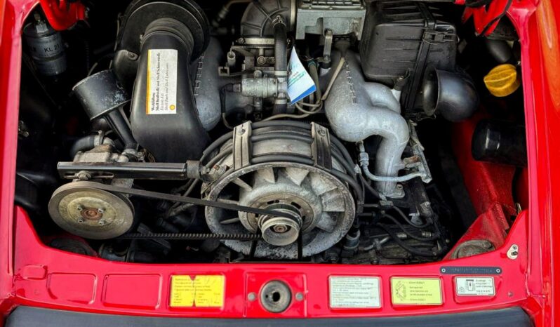 
								1988 Porsche 911 Carrera plné									