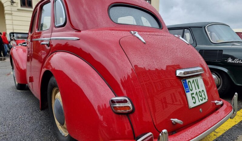 
								1951 Škoda 1102 Tudor plné									