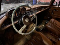 
										1965 Mercedes SE250 plné									