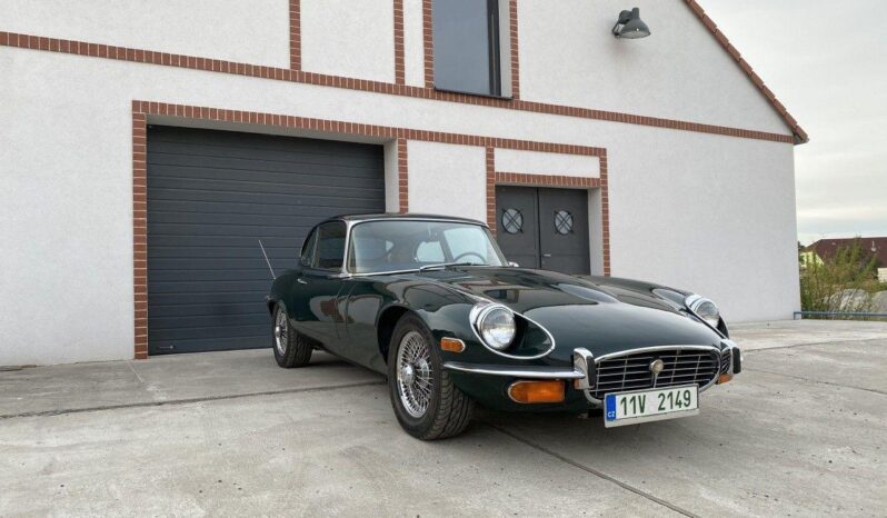 
								1973 Jaguar E-Type plné									