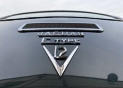 
										1973 Jaguar E-Type plné									