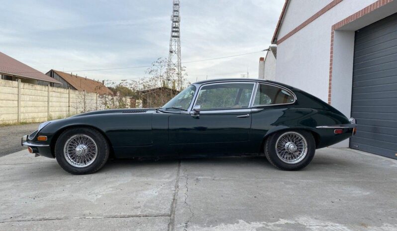 
								1973 Jaguar E-Type plné									