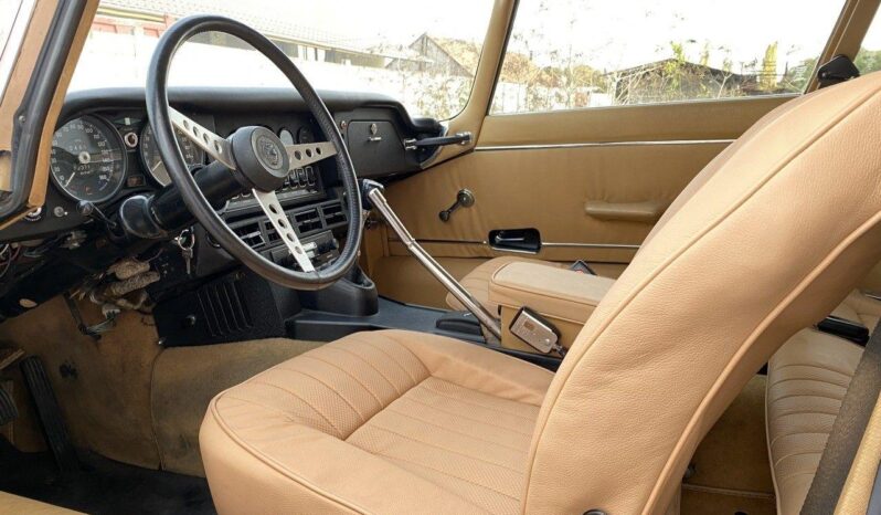 
								1973 Jaguar E-Type plné									