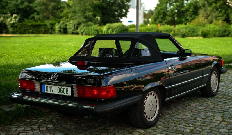 
								1986 Mercedes 560 SL plné									