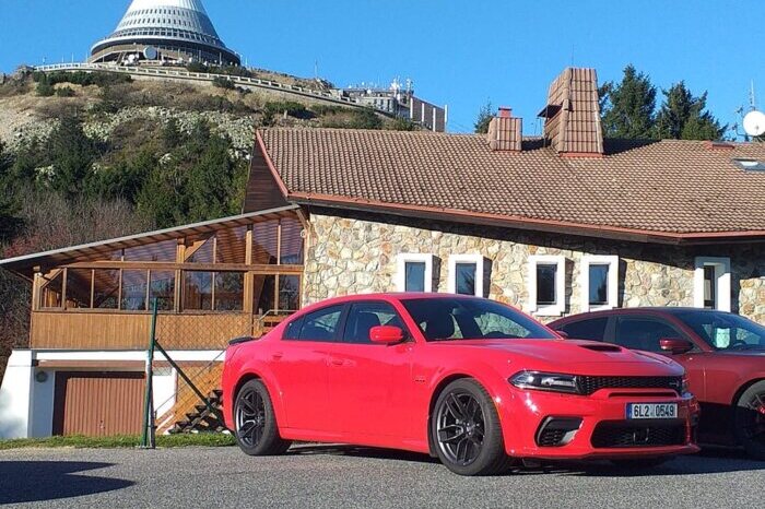 
								2021 Dodge Charger Widebody plné									