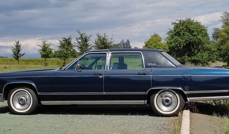 
								1979 Lincoln Continental plné									