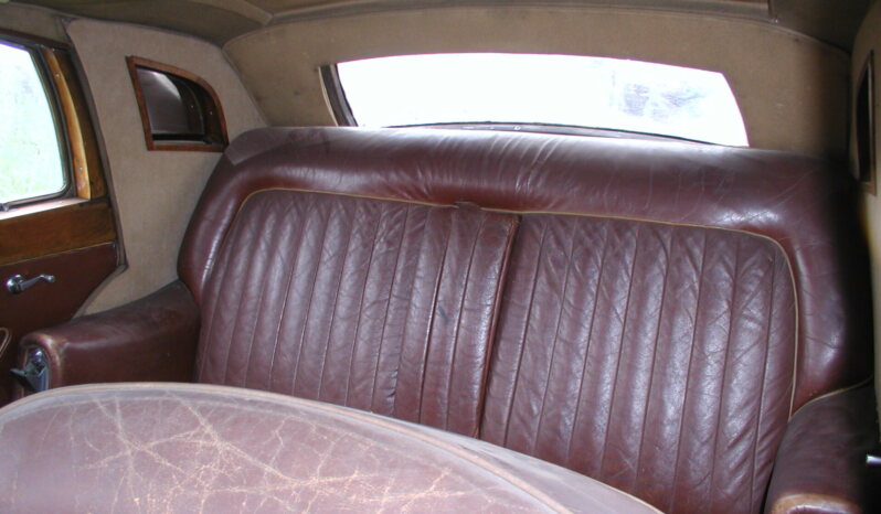 
								1948 Bentley MK VI plné									