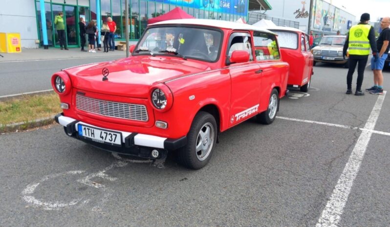
								1990 Trabant 1.1 plné									
