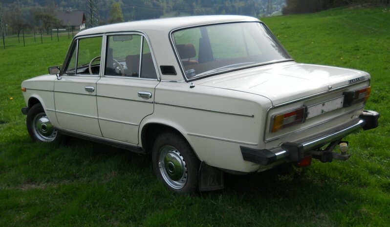 
								1986 Vaz Lada 21061 plné									