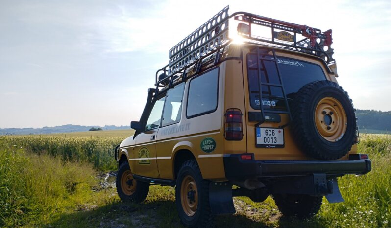 
								1991 LandRover Discovery Camel Trophy plné									