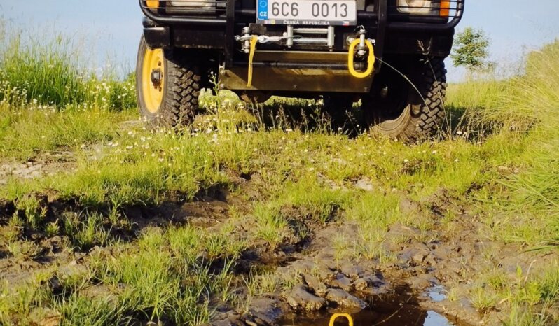 
								1991 LandRover Discovery Camel Trophy plné									